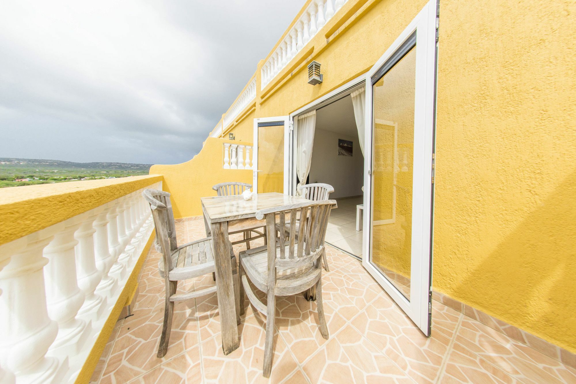 Hillside Resort Bonaire คราเลนไดค์ ภายนอก รูปภาพ
