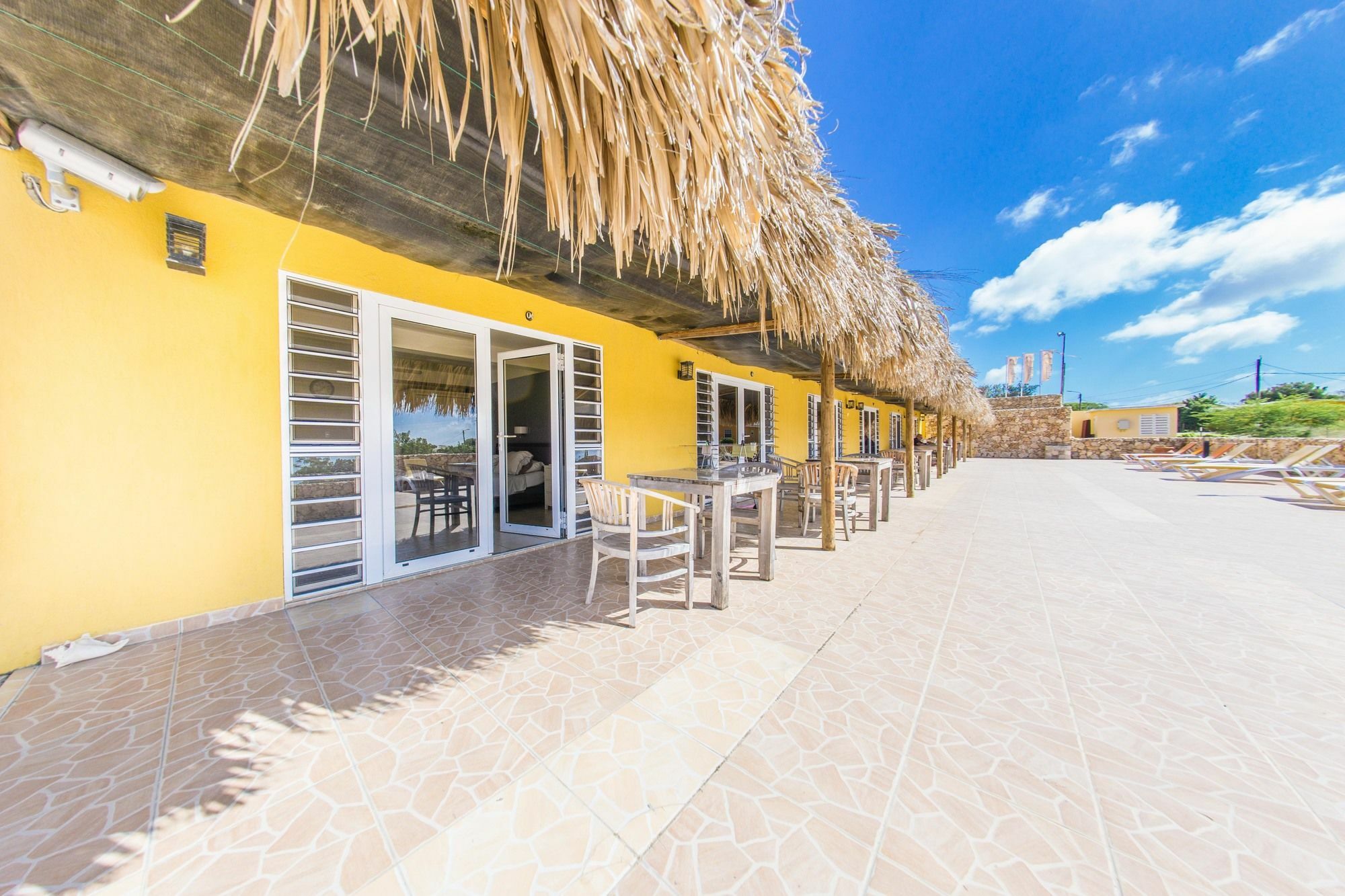 Hillside Resort Bonaire คราเลนไดค์ ภายนอก รูปภาพ