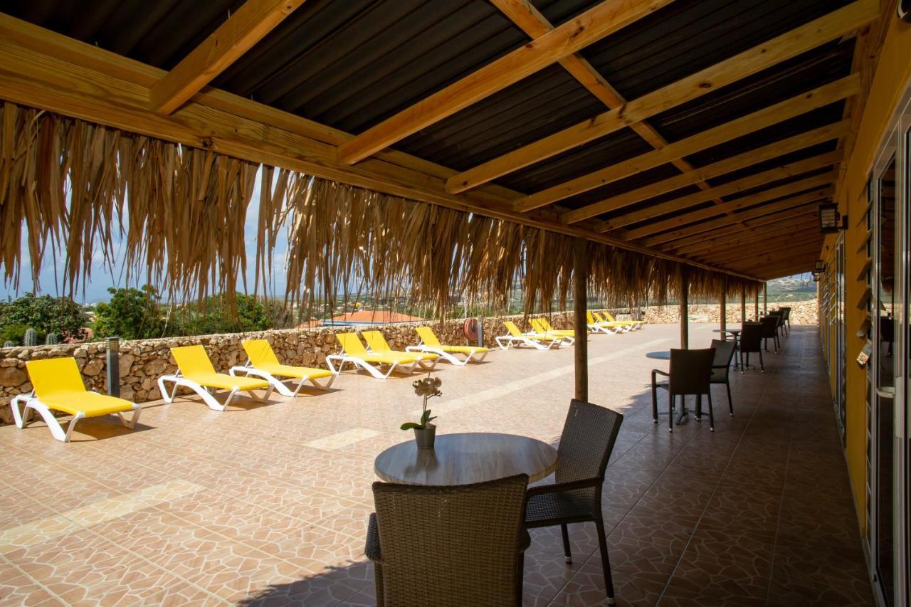 Hillside Resort Bonaire คราเลนไดค์ ภายนอก รูปภาพ